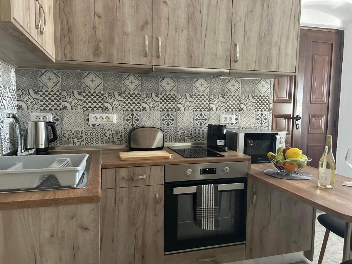 New Lindos Studio 45 Renovated エクステリア 写真